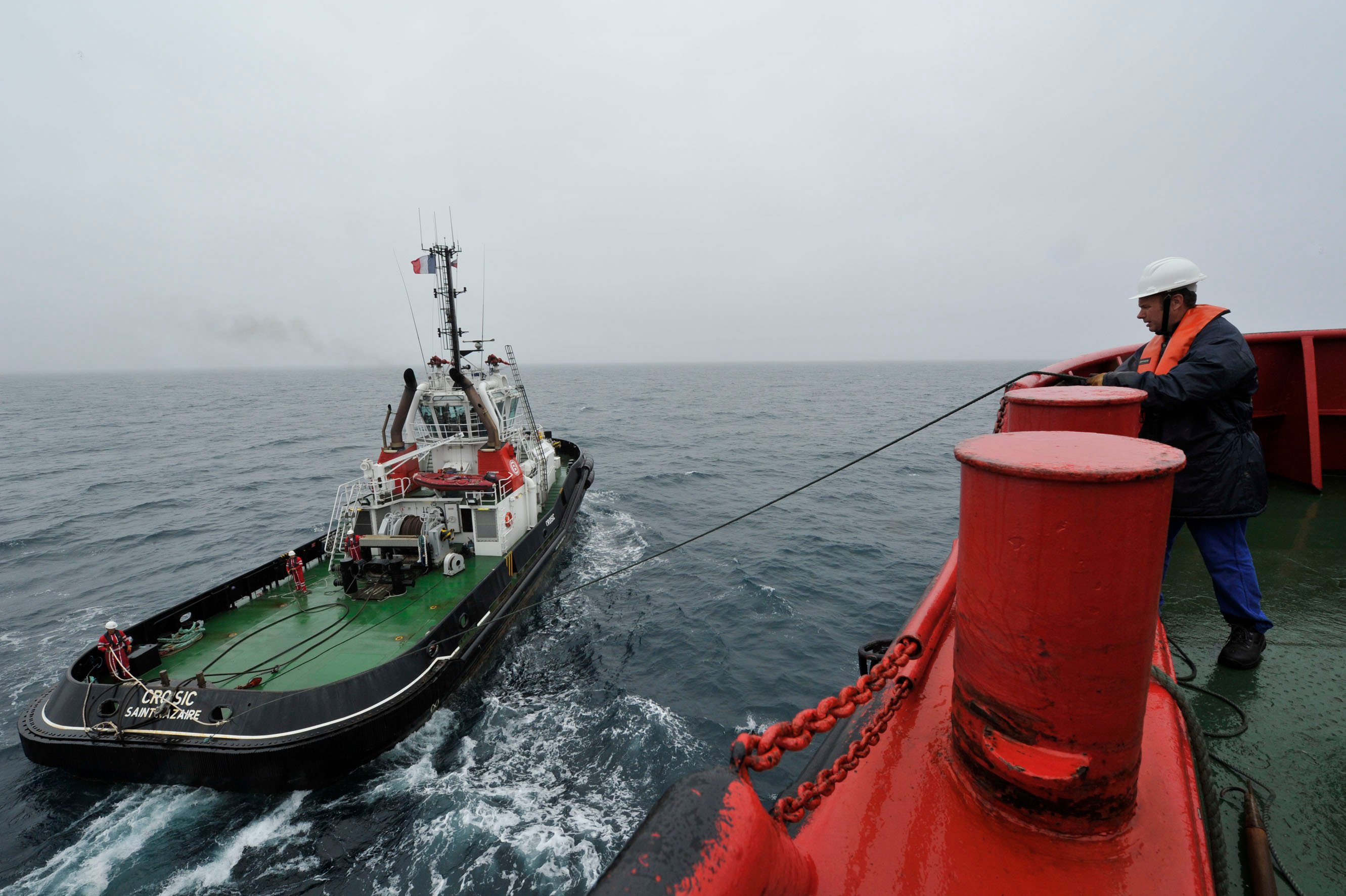 Exercice de lutte contre une pollution maritime dans le Morbihan | Mer ...