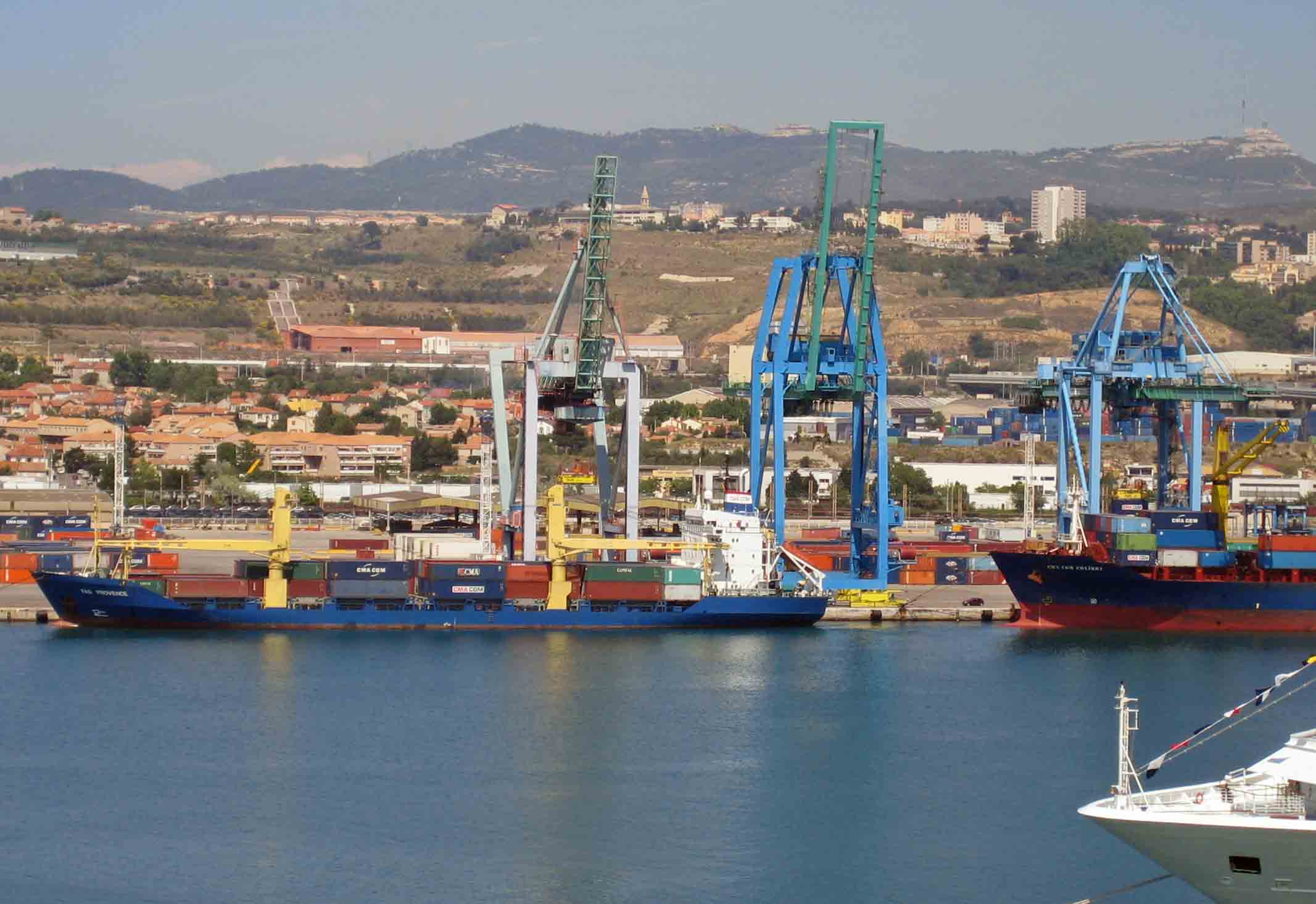 Le port de Marseille va doubler son trafic de bananes | Mer et Marine