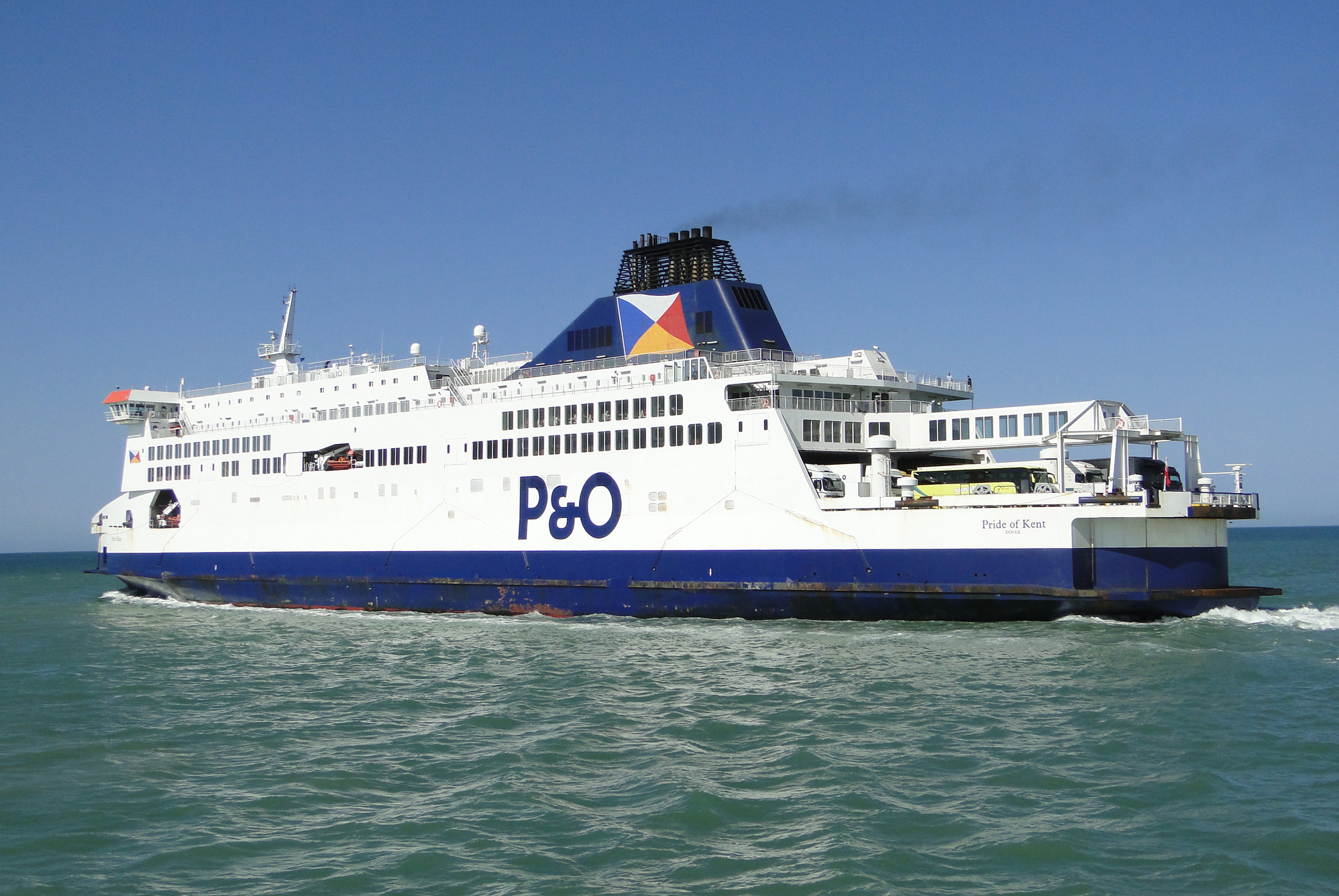 P&O Ferries Toute la flotte du Détroit sous pavillon chypriote Mer et Marine
