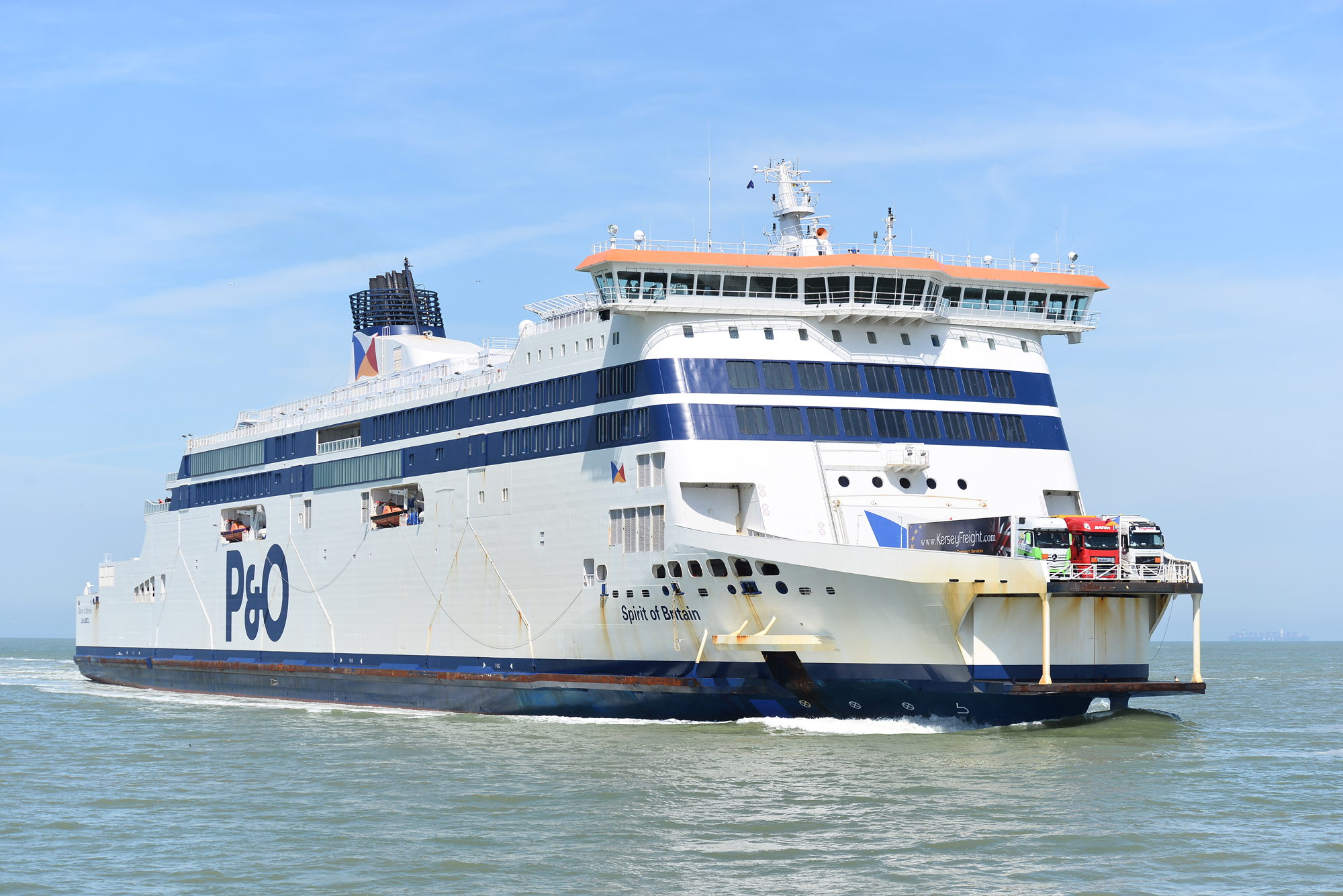 P&O le Spirit of Britain a repris du service Mer et Marine
