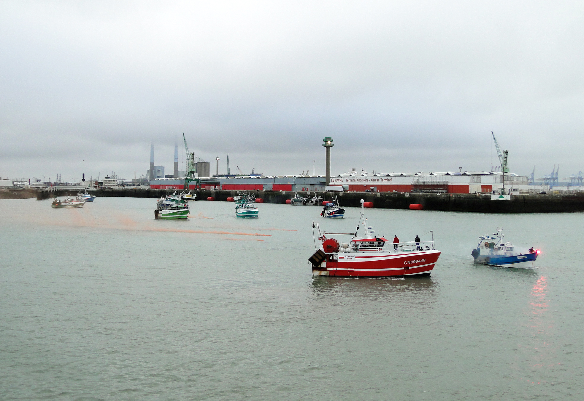 Le Havre, Cherbourg des centaines de pêcheurs manifestent contre les