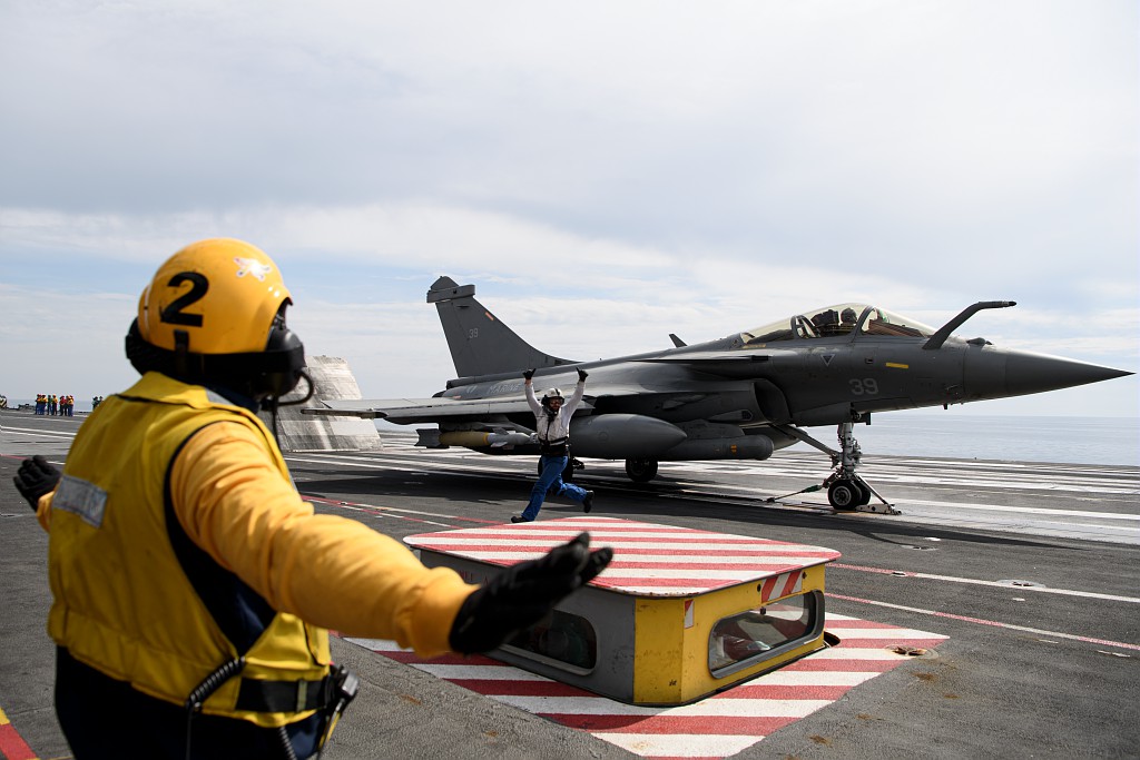 Pilote Métal Pour Avion Dewatine JEP F255 - Pièce Détachée Ou Jouet Mécanique