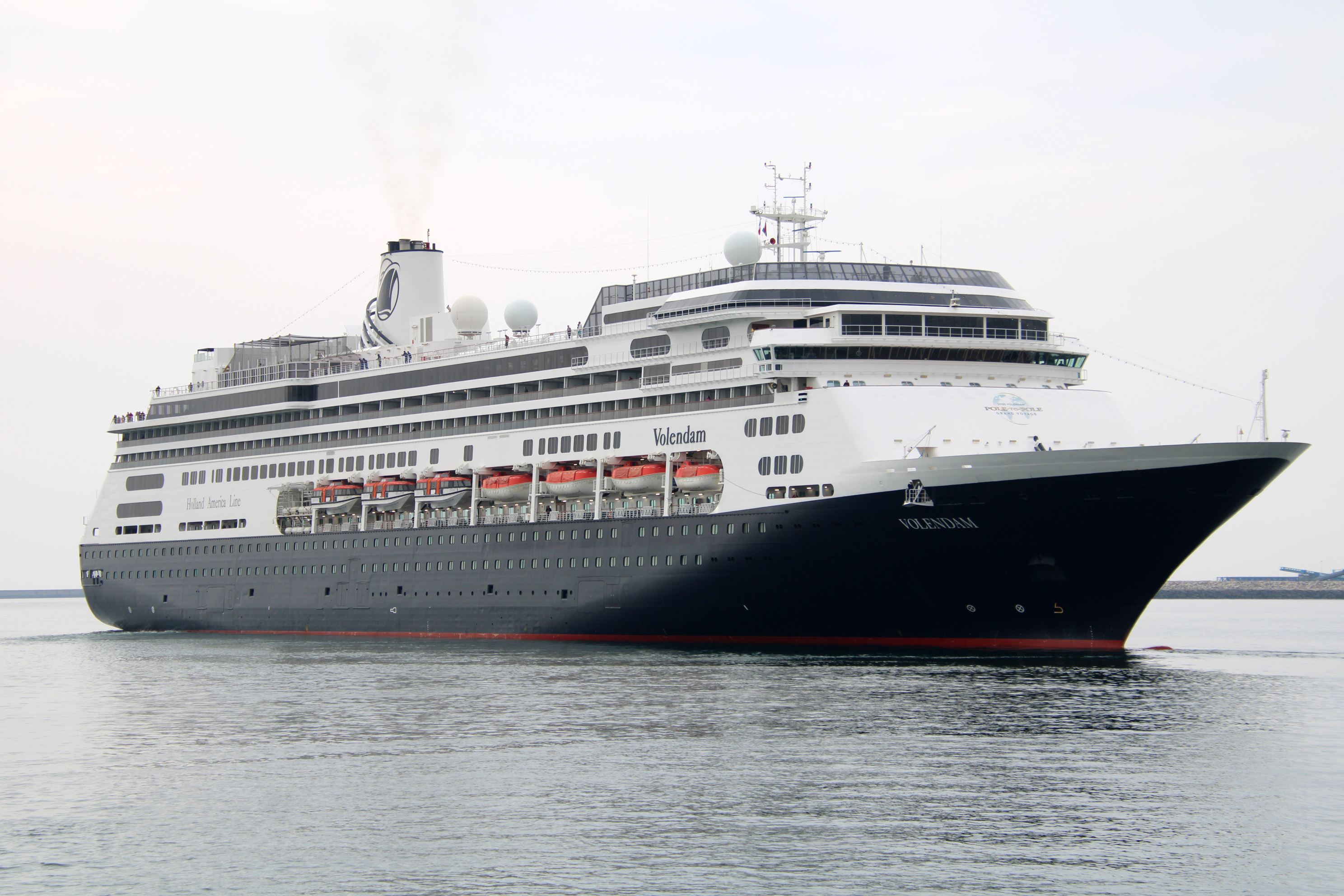 Liner’s First Stop: Cherbourg