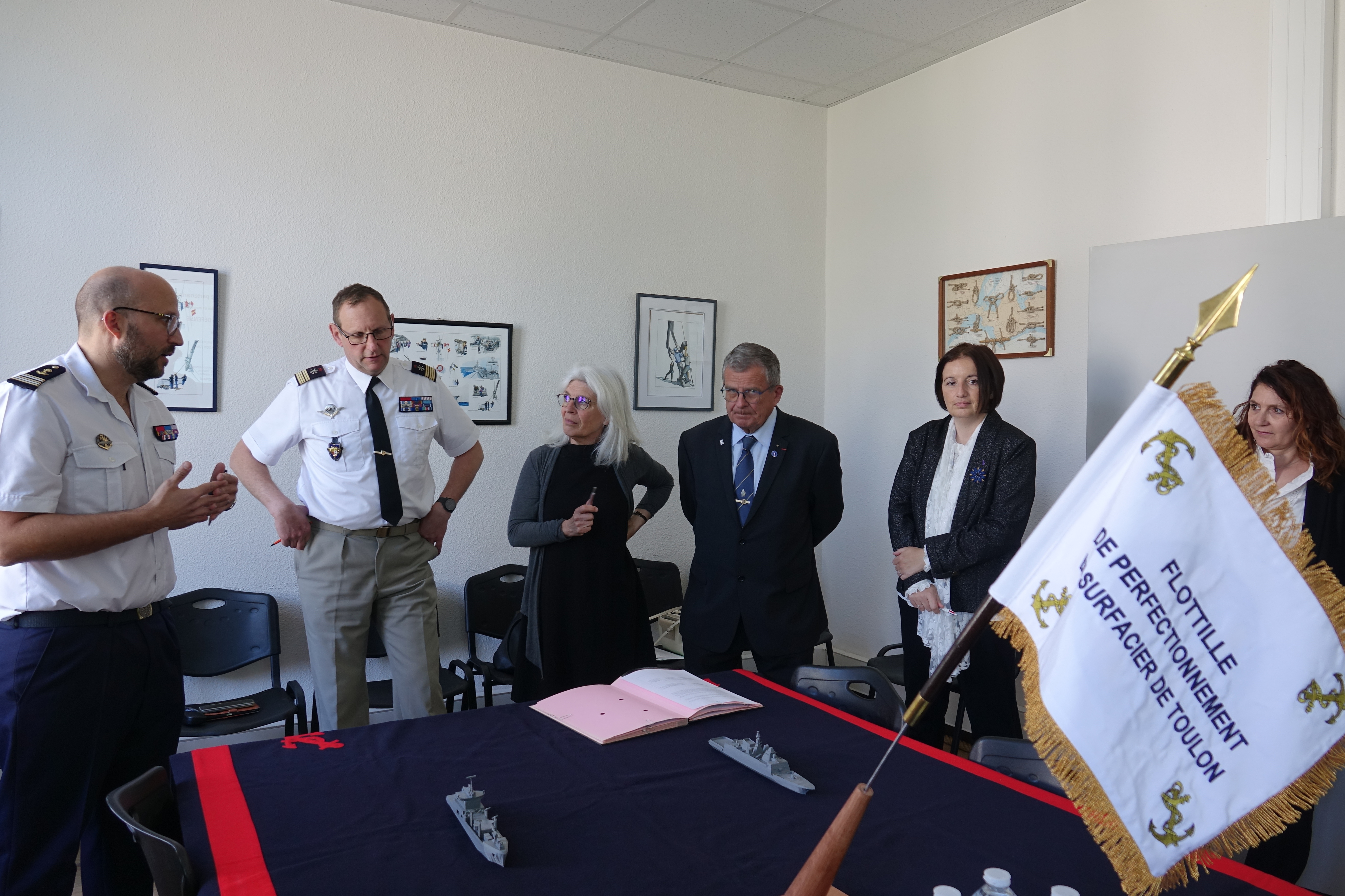 A high school in the Var hinterland opens a defense class and establishes a partnership with the French Navy