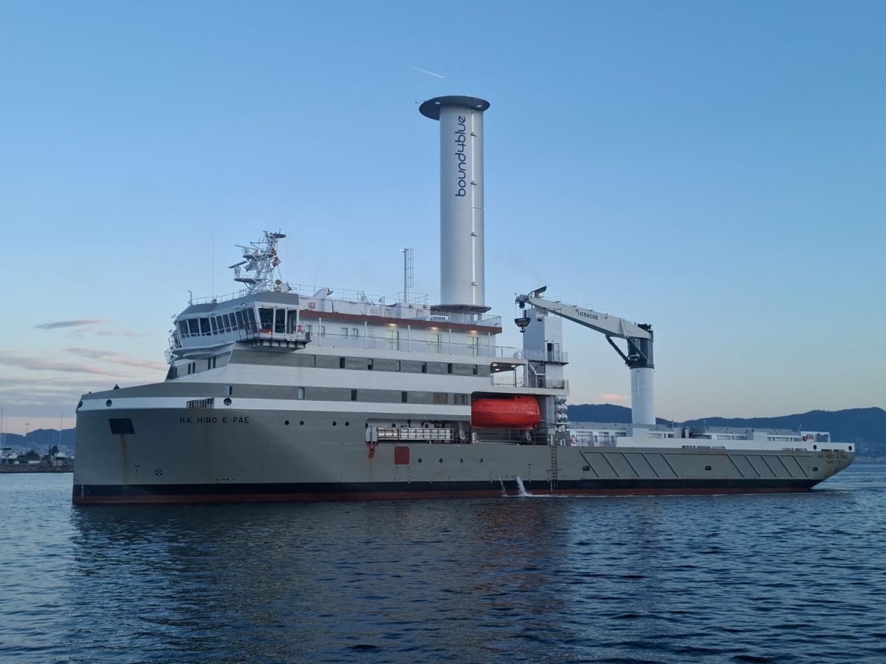 SNATHP : le cargo mixte vélique Na Hiro E Pae a commencé ses essais en ...