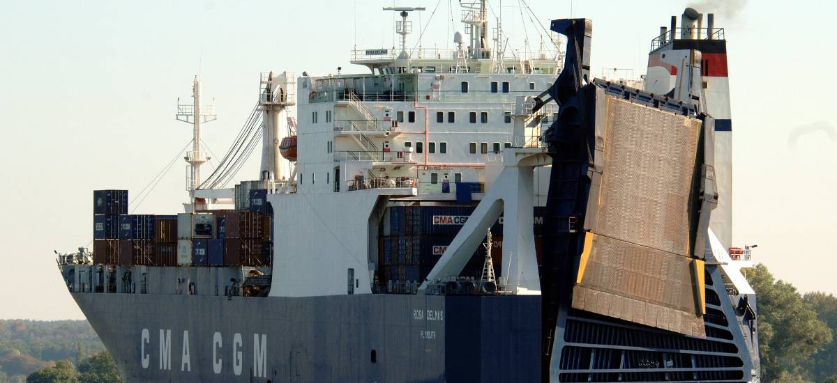 28698 cma cgm rosa delmas