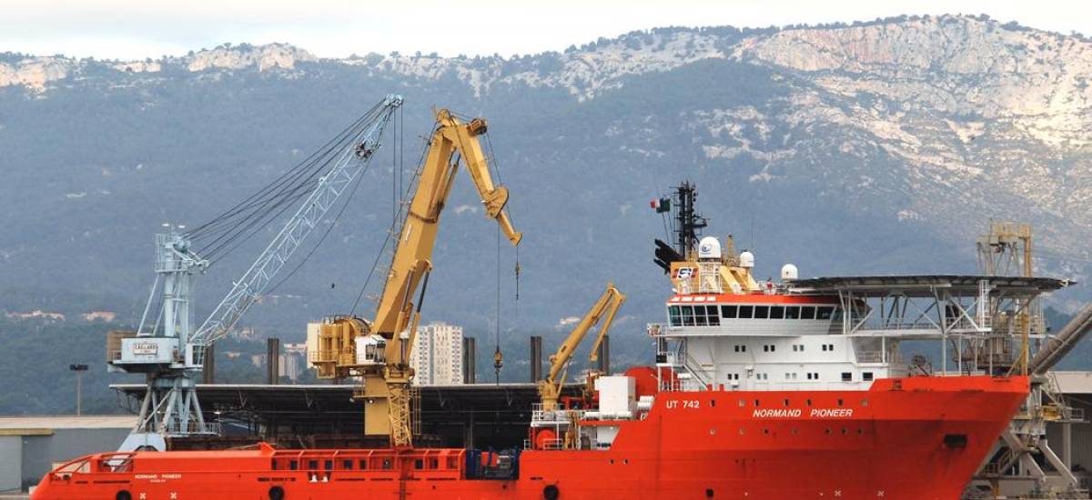 30223 technip Normand Pioneer