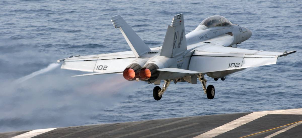 31607 F/A-18F Super Hornet