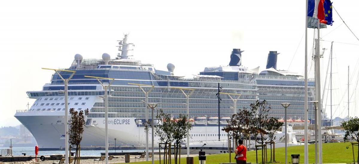 33048 toulon celebrity eclipse