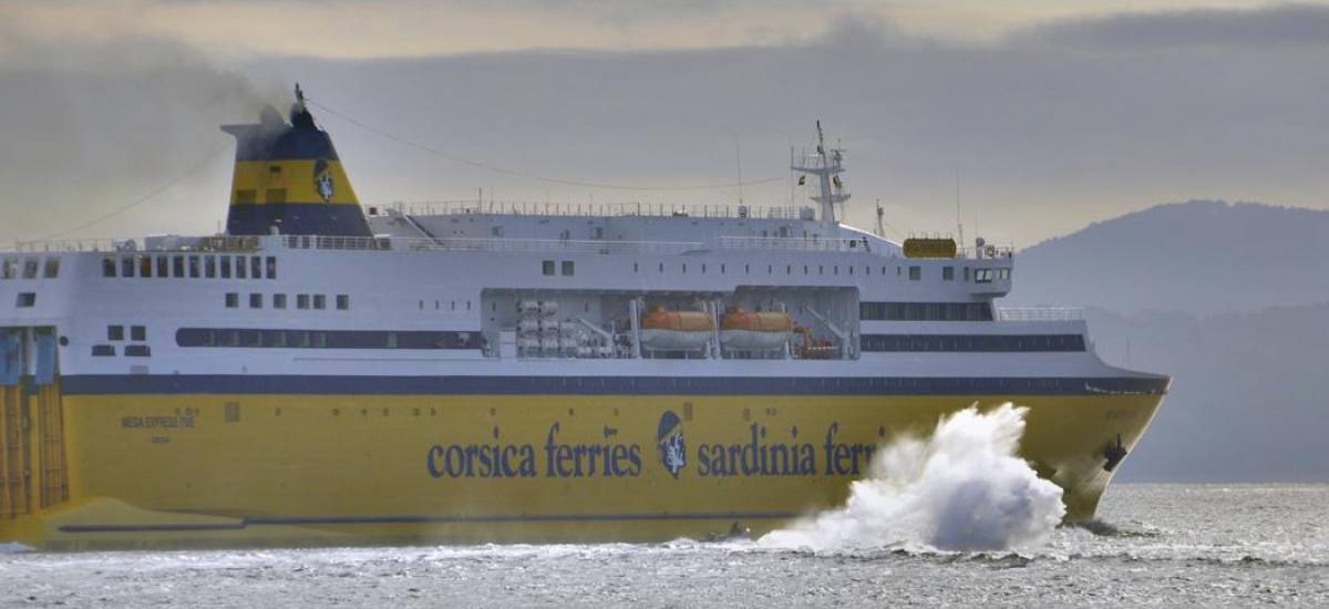 33264 corsica ferries mega express Five