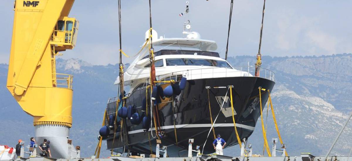 43560 yacht super servant roelof