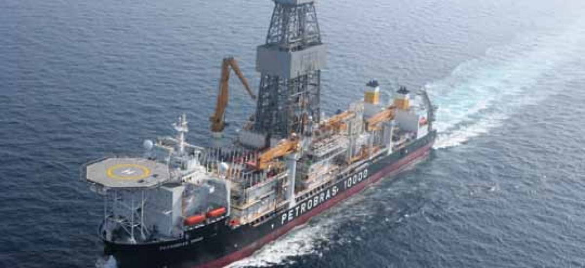 67463 navire de forage petrobras