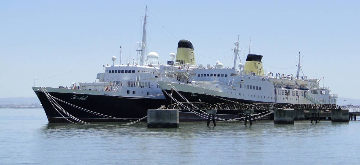 169672 portuscal cruises porto funchal