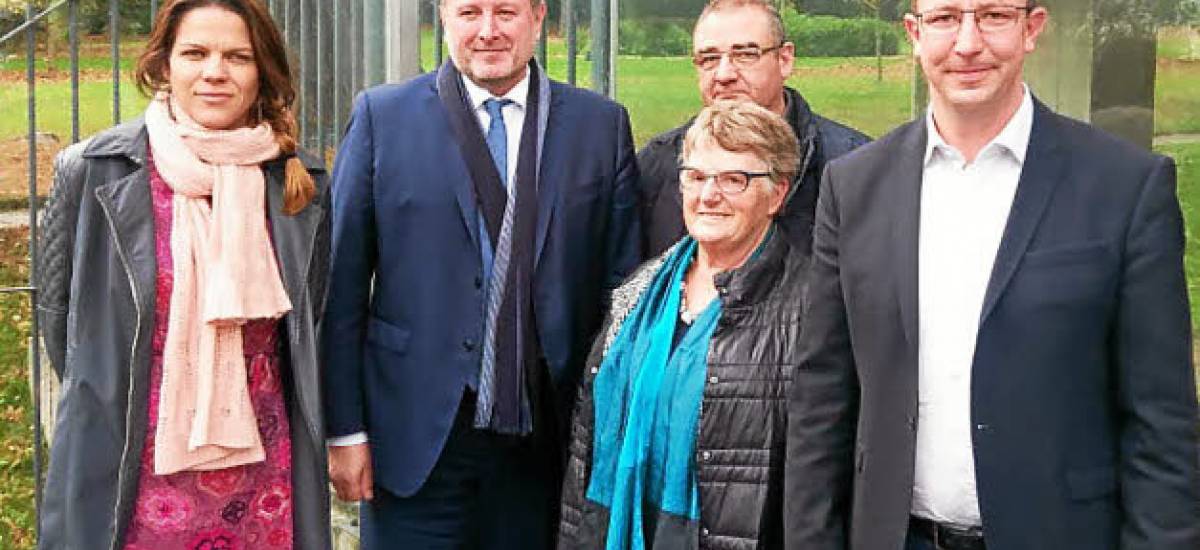 178204 tfr La délégation d'élus a été reçue au conseil départemental par Christophe Hervé, délégué régional EDF.