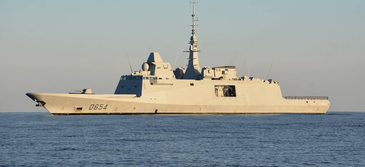 206384 fremm auvergne