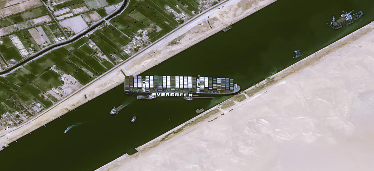 248717 ever given suez satellite pleiades