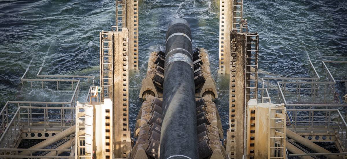 251190 pioneering spirit nord stream 2