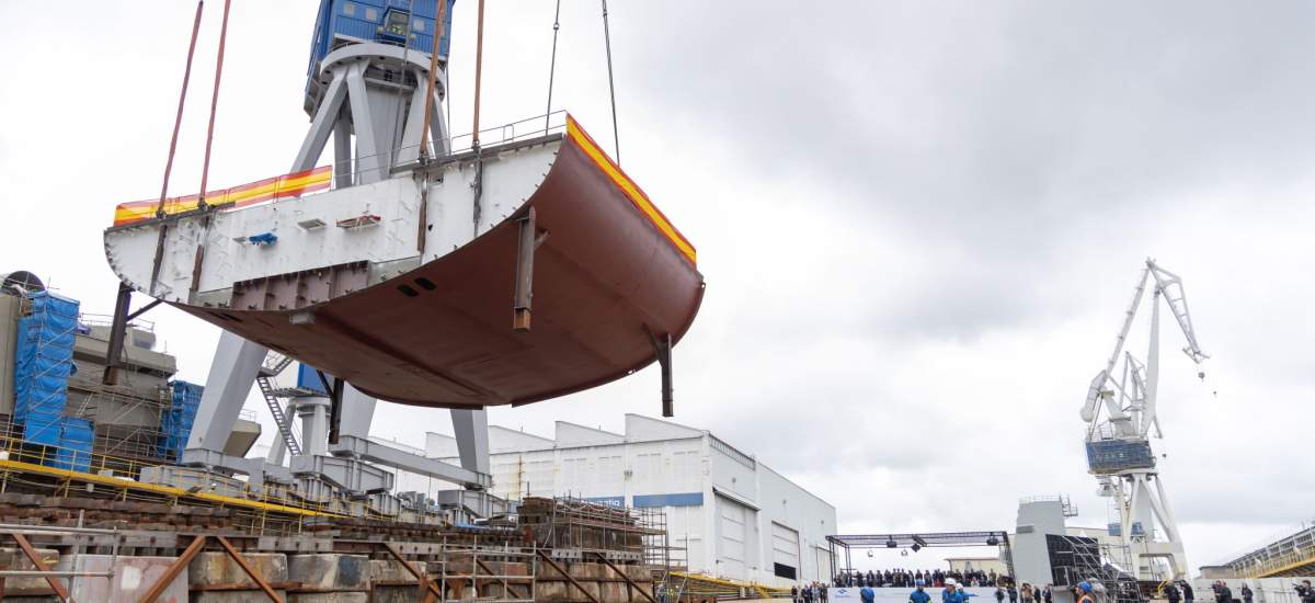 Fregate Corelli Navantia met sur cale la deuxième frégate espagnole du type F-110 et ...