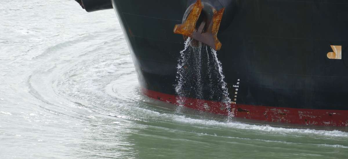 Argile : le danger de la liqufaction demeure sous-estim dans le transport  maritime | Mer et Marine