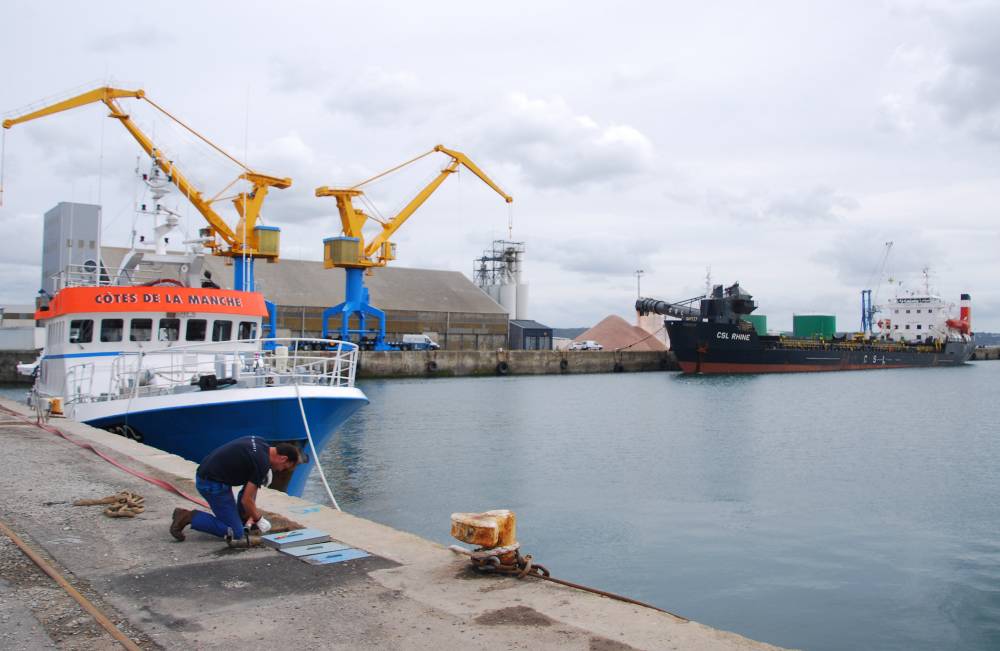 64286 brest peche chalutier