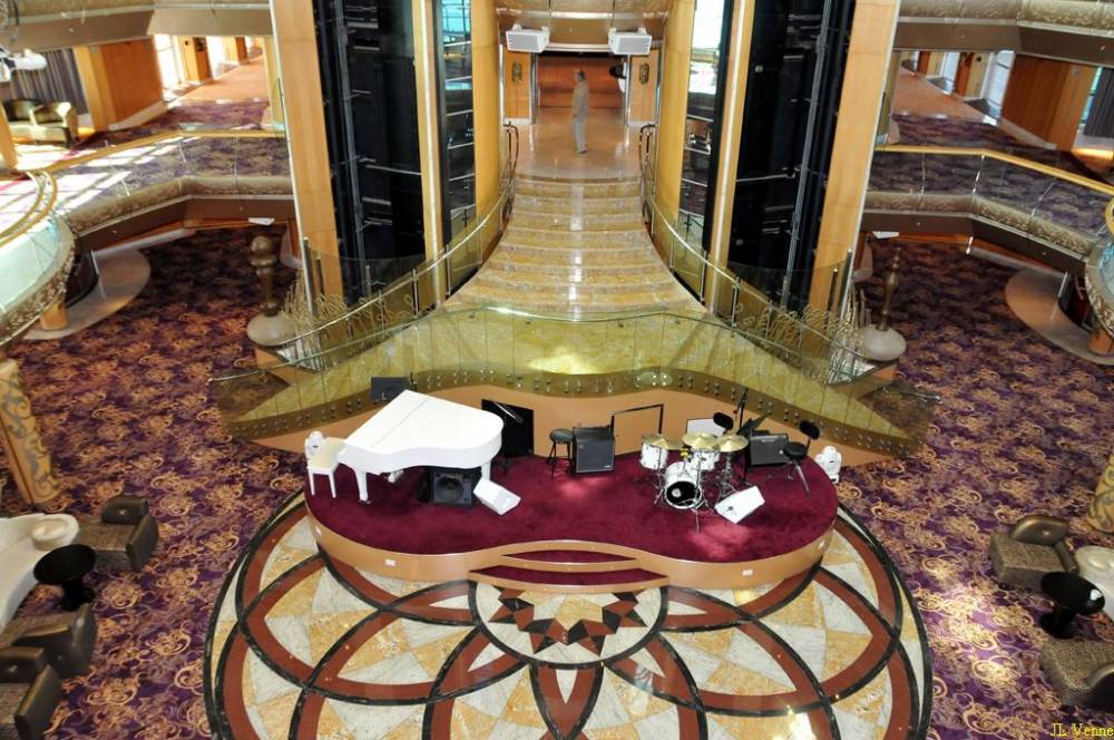 66399 grandeur of the seas