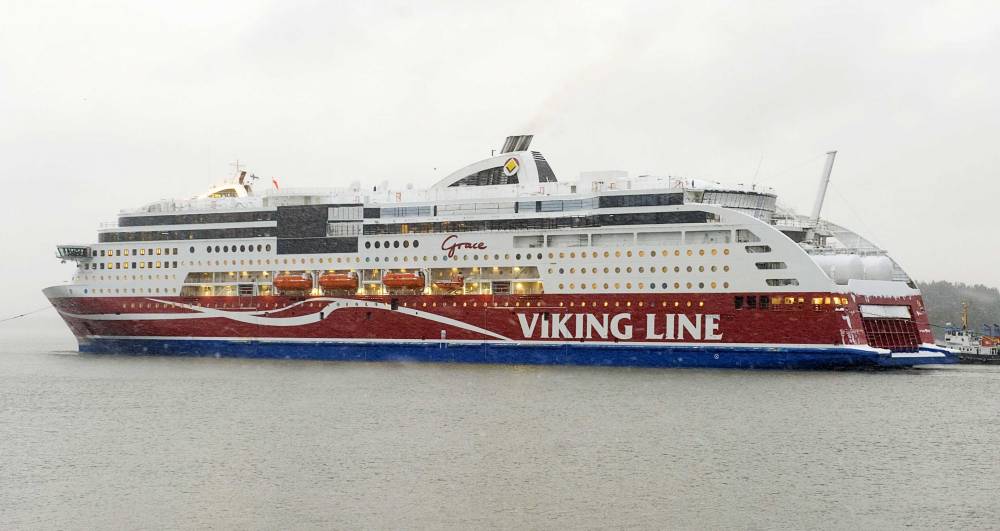 67213 stx turku viking grace