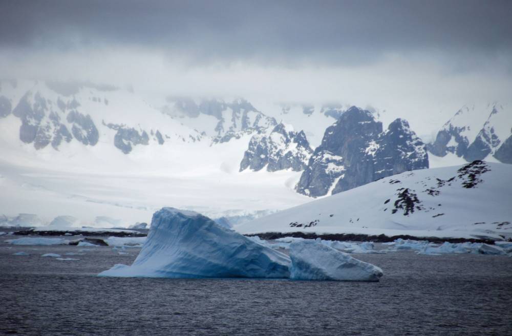 68944 antarctique ile melchior port lockroy