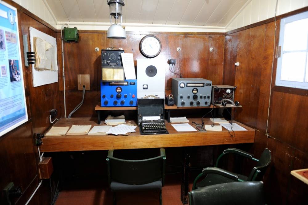 69418 port lockroy