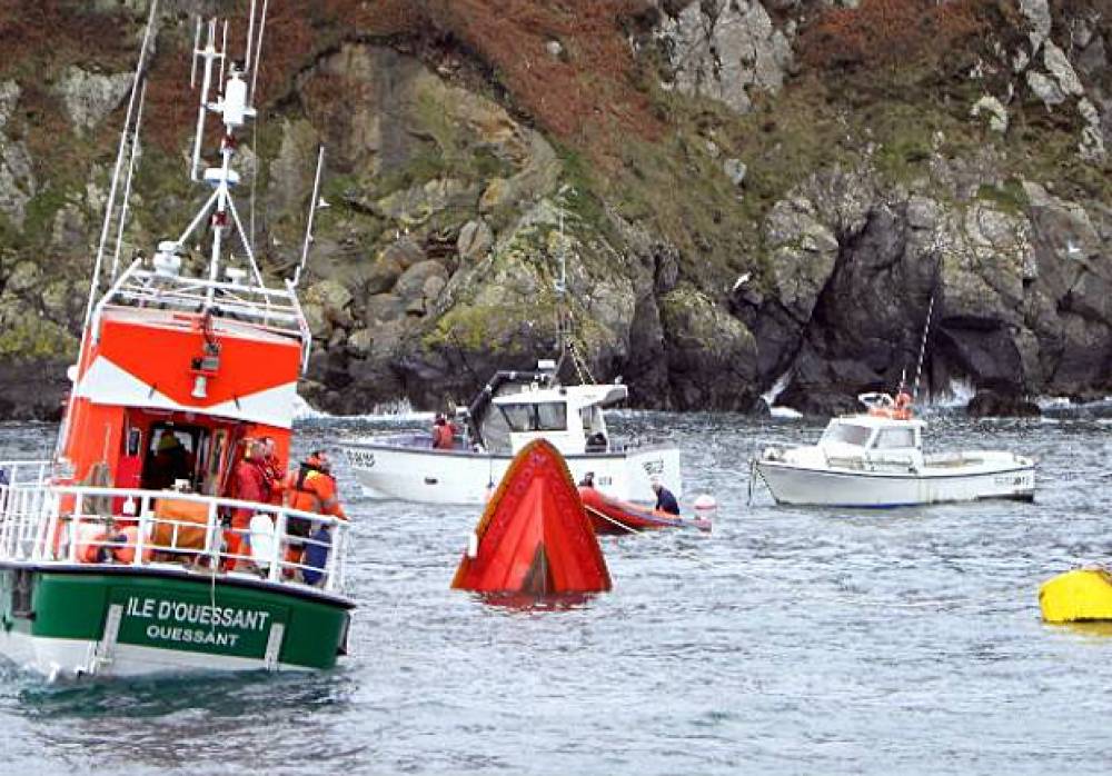 70867 phares et balises ouessant