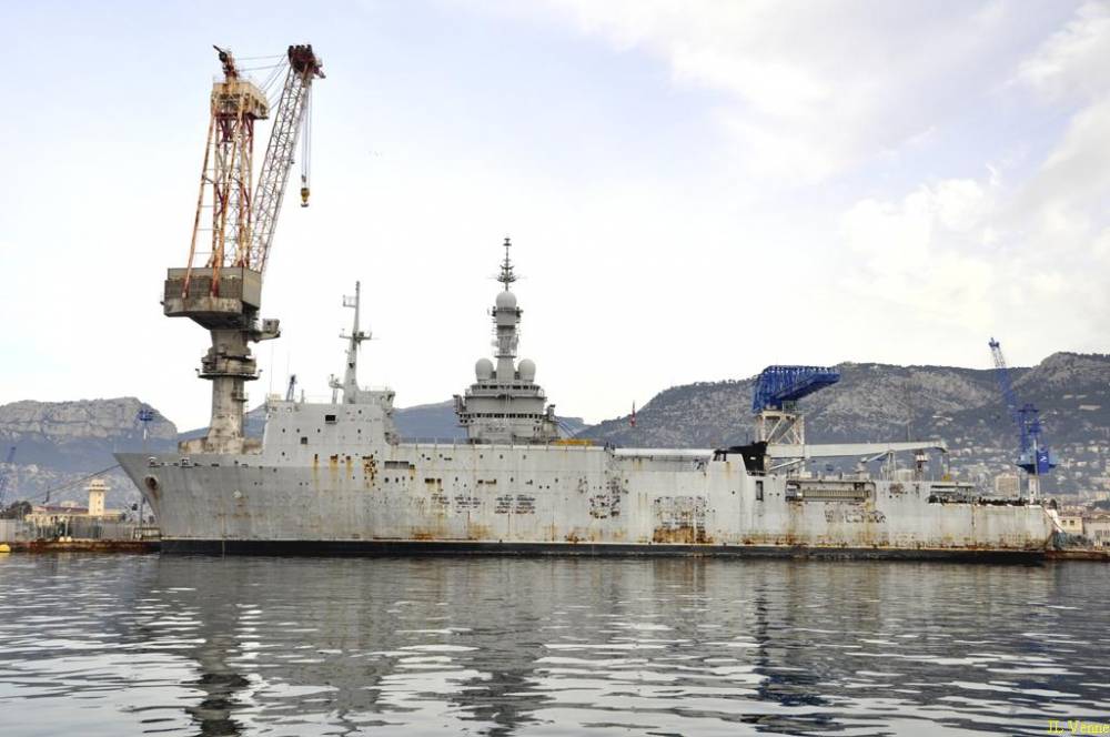 71228 cdg bougainville