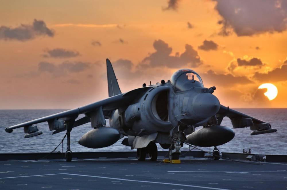 72079 marina militare cavour harrier