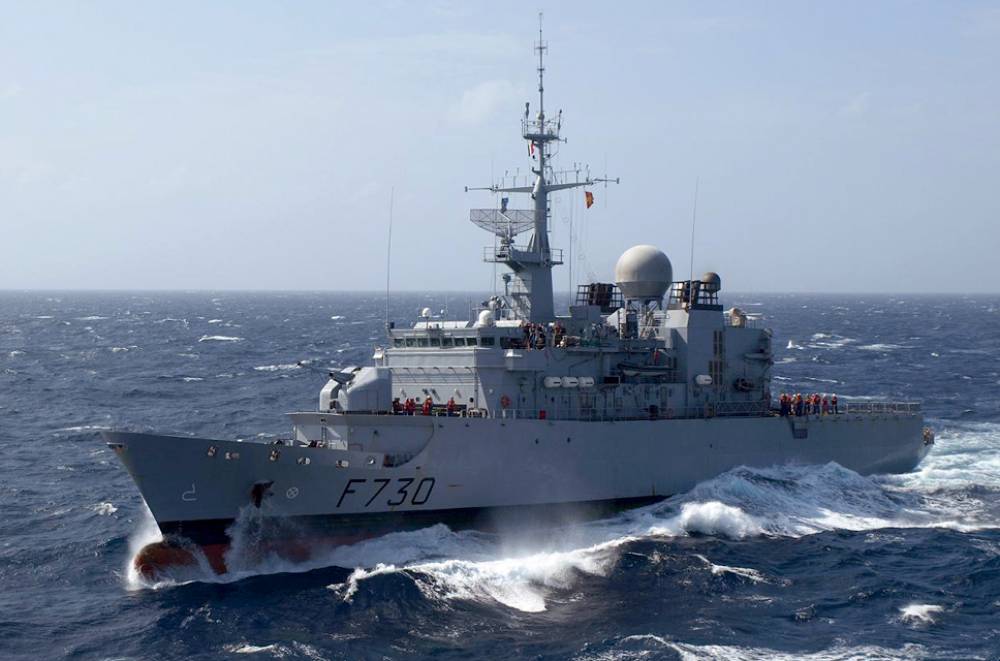 72369 piraterie floreal ravitaillement