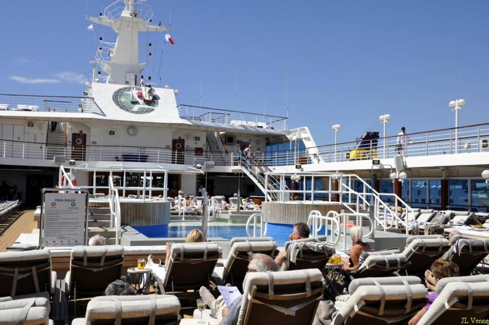 74145 azamara quest