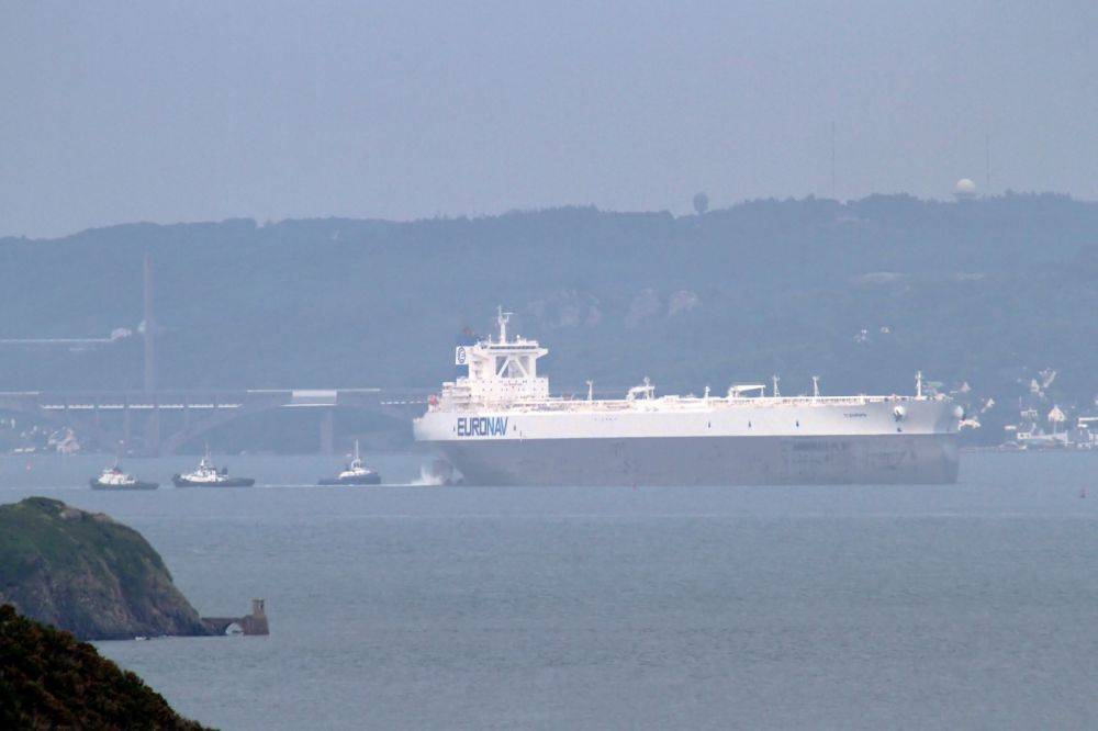 76645 ti europe damen