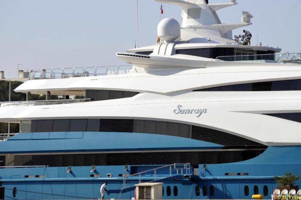 77174 yacht sunray