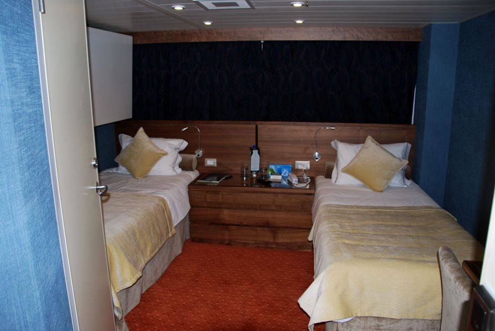 78689 portuscale funchal