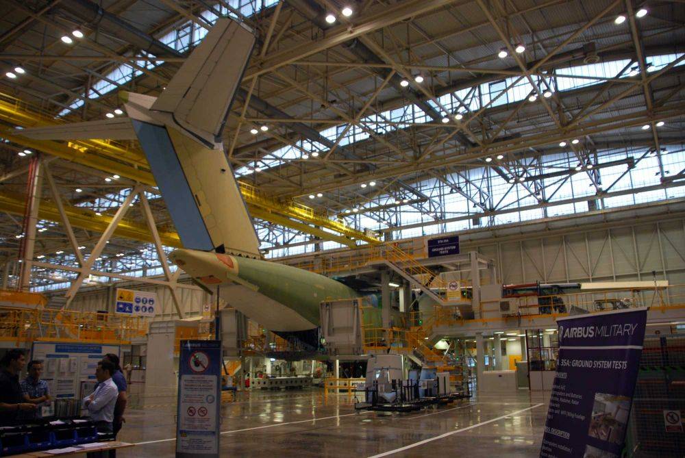 79763 a400m