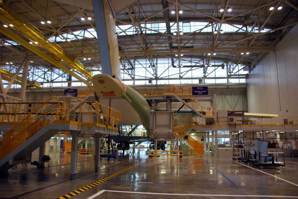 79764 a400m