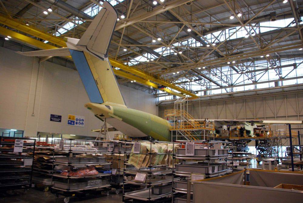 79772 a400m
