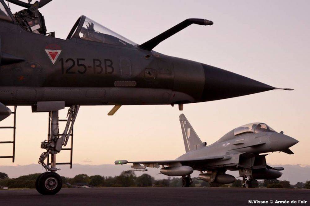 80113 mirage 2000