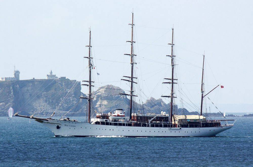 81513 sea cloud