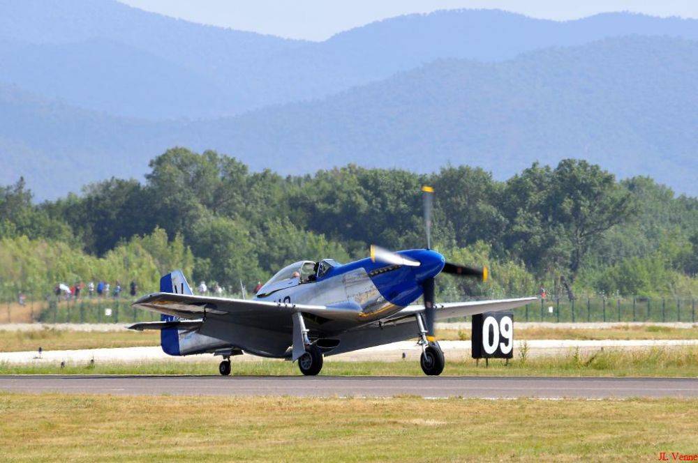88437 mustang p-51