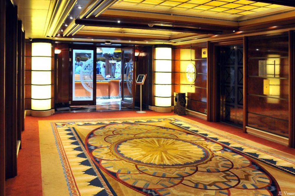 90300 queen elizabeth cunard