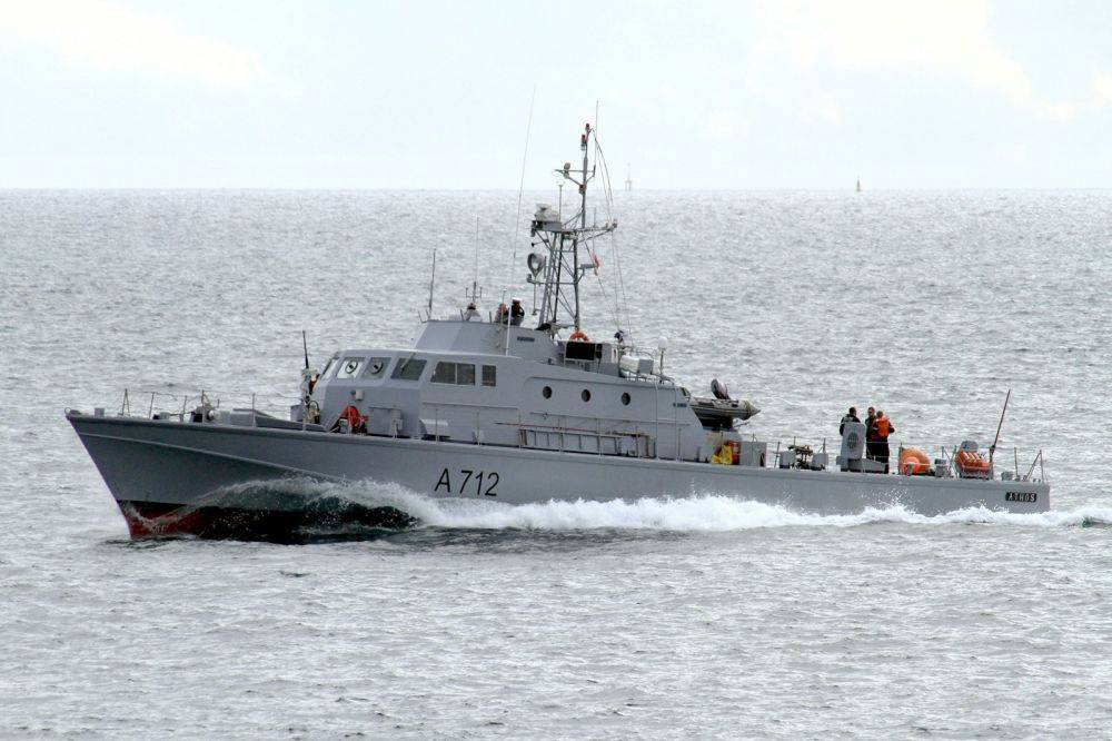 93517 athos