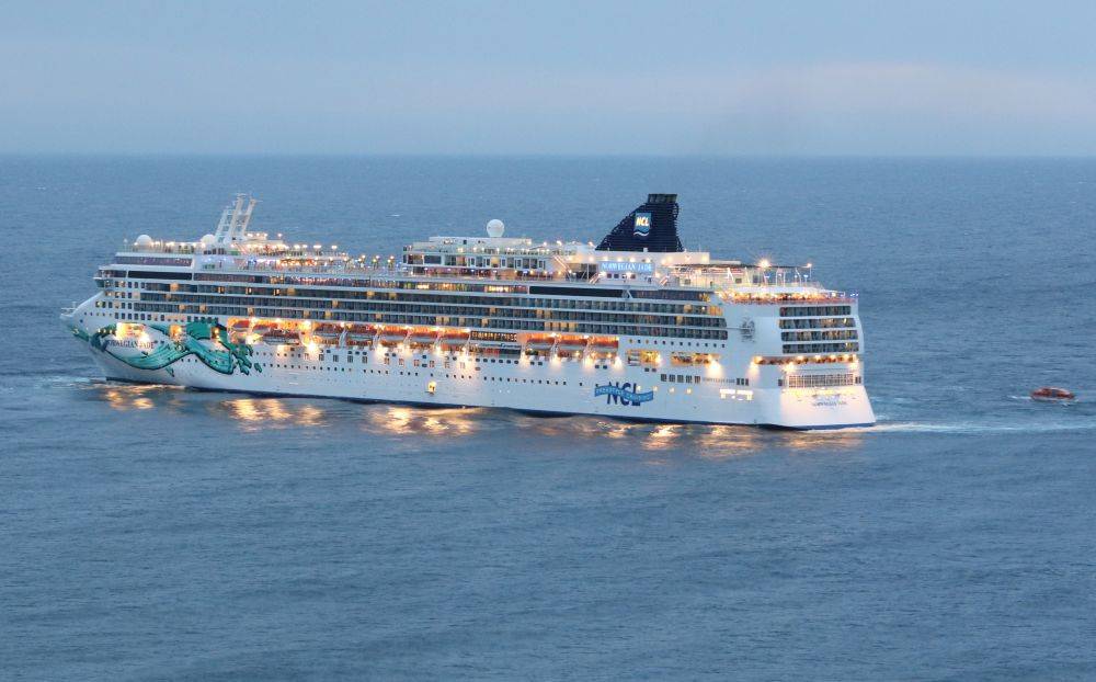 99632 Norwegian Jade à Nice