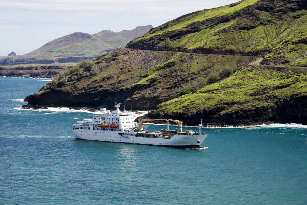 100421 aranui 3