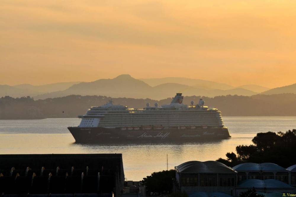 105329 mein schiff 3 toulon