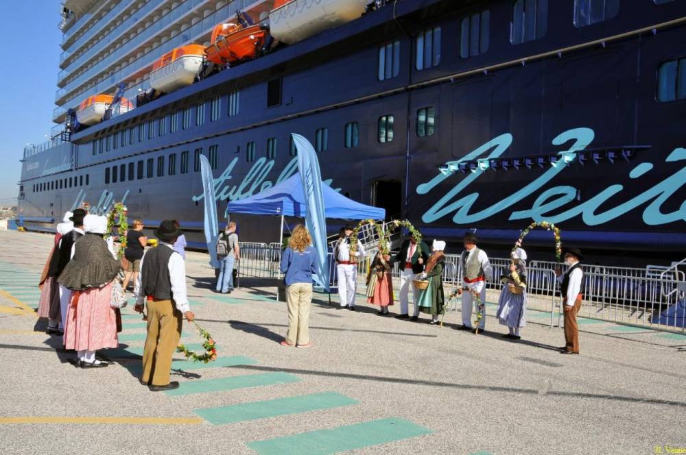105357 mein schiff 3 toulon