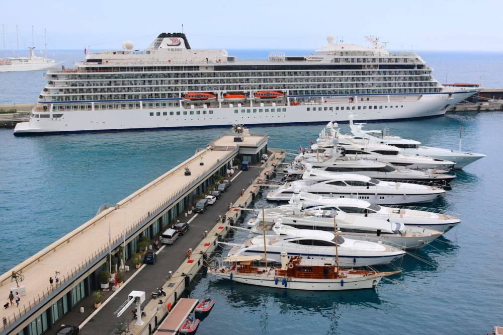 106413 Viking Star à Monaco
