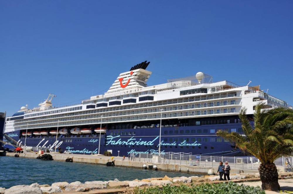 106758 mein schiff 1